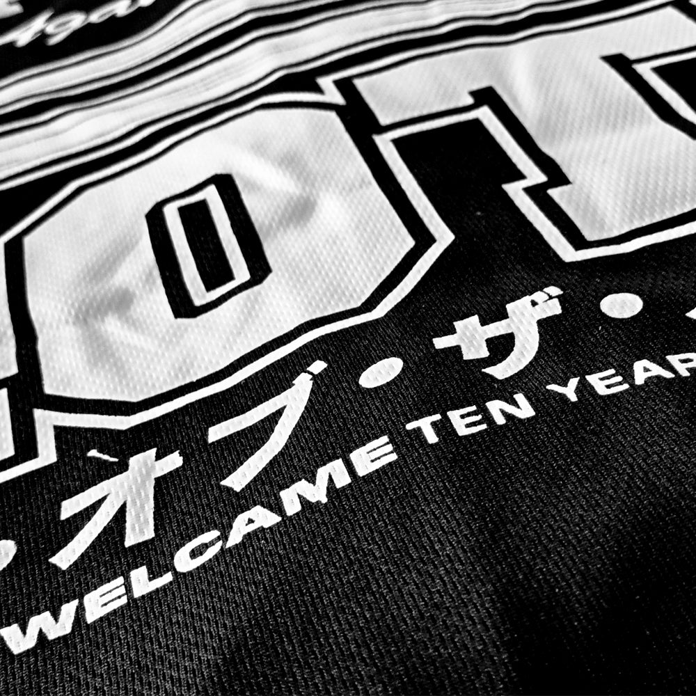 "WELCAME 10TH ANNIVERSARY" Black Baseball Jersey